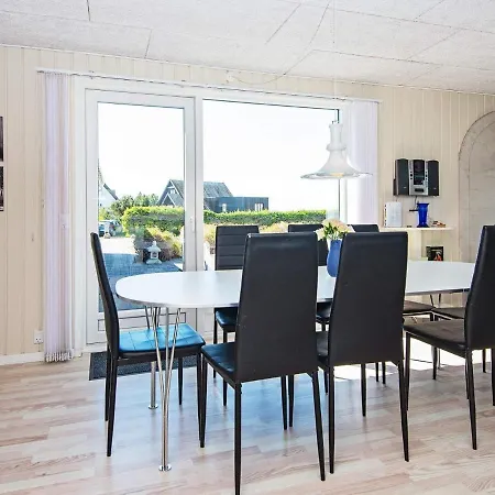 10 Person Holiday In 에벨토프트